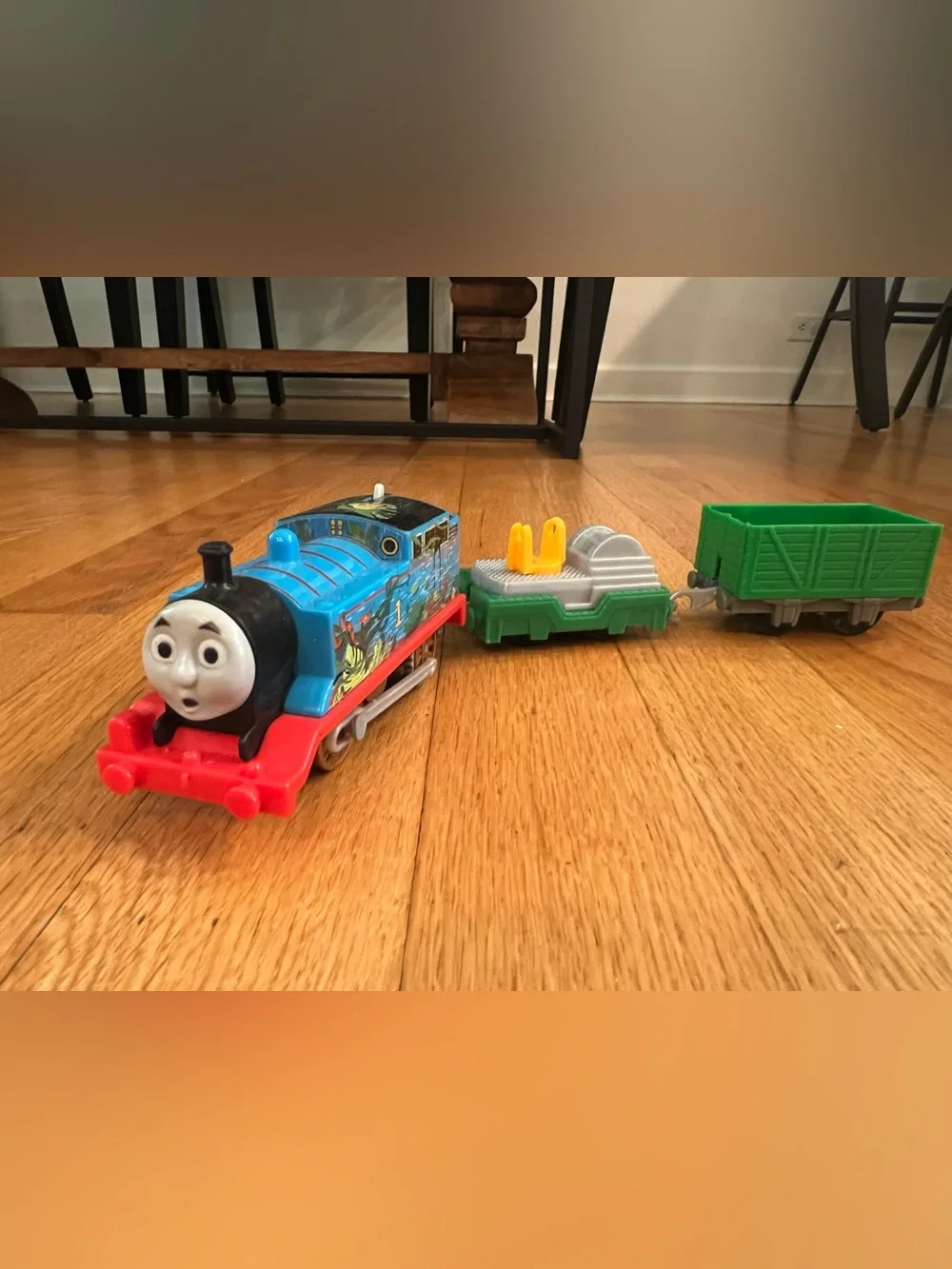 Thomas & Friends TrackMaster jungle themed train